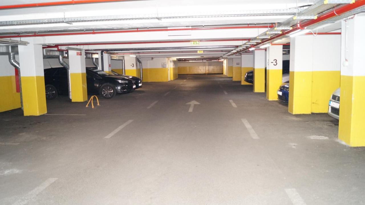 Apartment Sinko - Free Garage Parking, Central, 2 Bedrooms 4 Single Beds, Flexi Check-Out Budapest Esterno foto