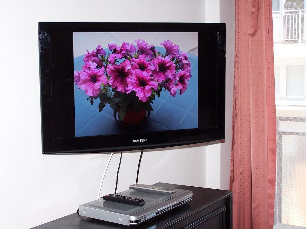 Apartment Sinko - Free Garage Parking, Central, 2 Bedrooms 4 Single Beds, Flexi Check-Out Budapest Esterno foto